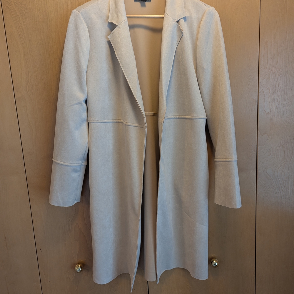 Elegant Cream Women's Coat